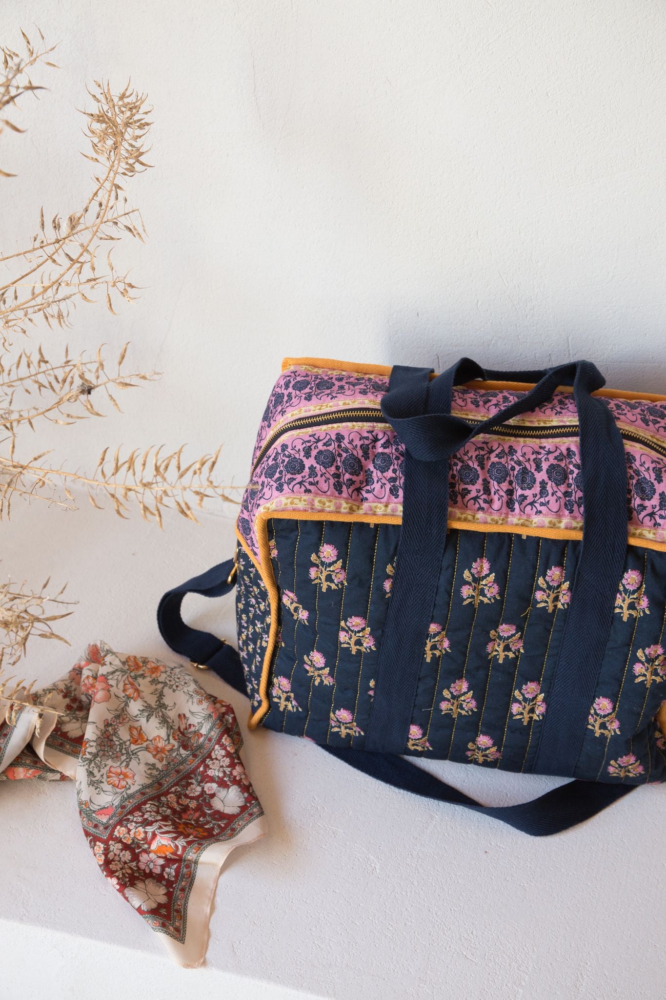 Louise Misha, Lilio 36h Bag in Cream Indian Flowers – CouCou